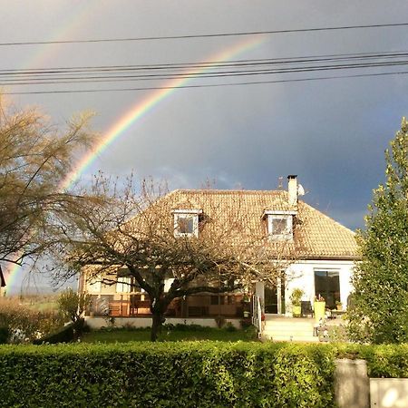 Maison Avec Veranda Proche Du Centre Ville Rignac  Bagian luar foto