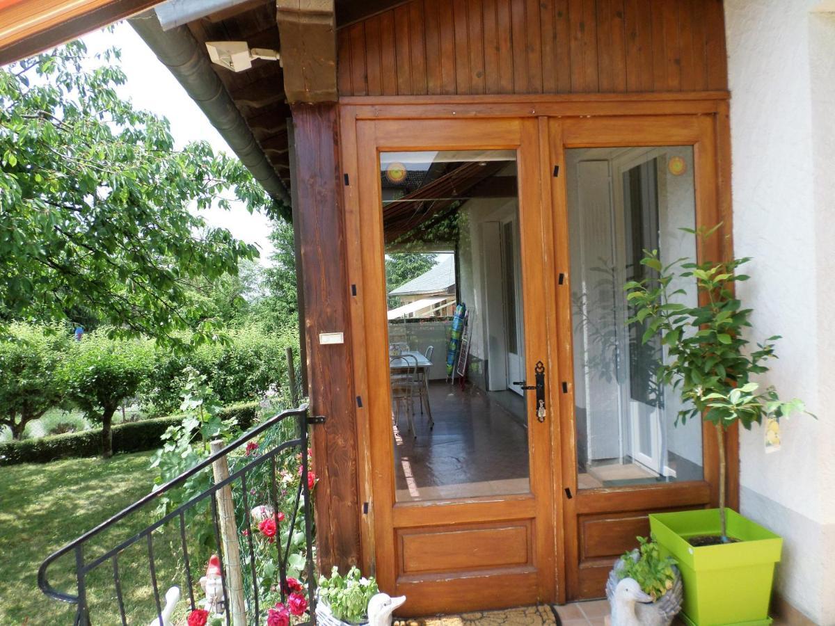 Maison Avec Veranda Proche Du Centre Ville Rignac  Bagian luar foto